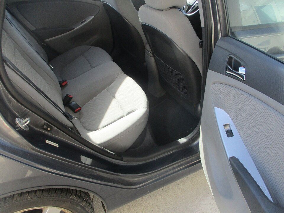 Used 2012 Hyundai Accent GLS w/ Premium Pkg 3 FWD image 21