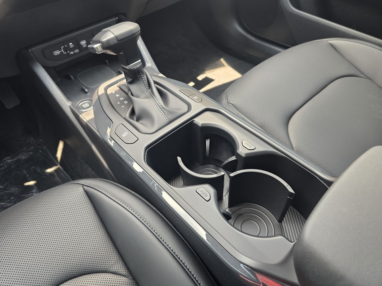 New 2026 Kia K4 EX FWD image 9