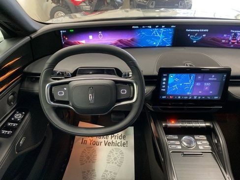 New 2025 Lincoln Nautilus Reserve w/ Jet Appearance Package image 11