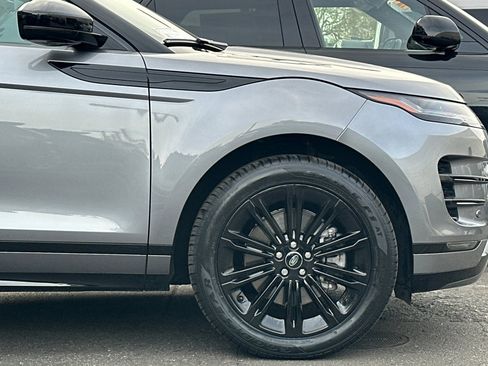 Used 2024 Land Rover Range Rover Evoque Dynamic SE image 36
