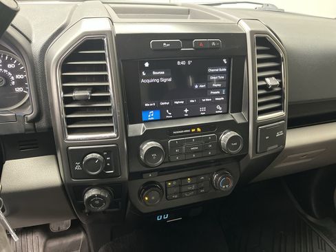 Used 2017 Ford F150 XLT w/ Equipment Group 302A Luxury image 18