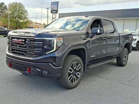 New 2026 GMC Sierra 1500 AT4 w/ AT4 Premium Package image 2