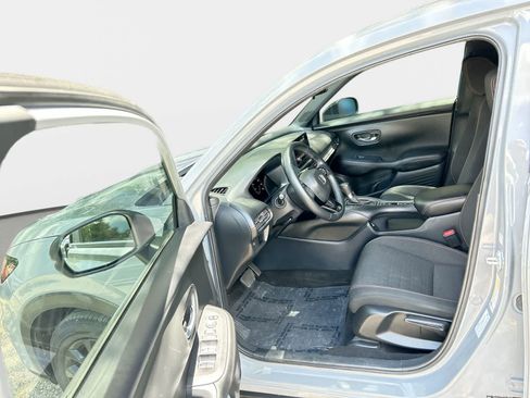 Certified 2023 Honda HR-V Sport image 10