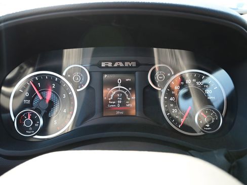 New 2025 RAM 2500 Lone Star AWD/4WD image 14