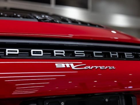 Used 2025 Porsche 911 Carrera image 20