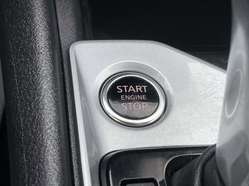 Certified 2025 Nissan Altima 2.5 S FWD image 29