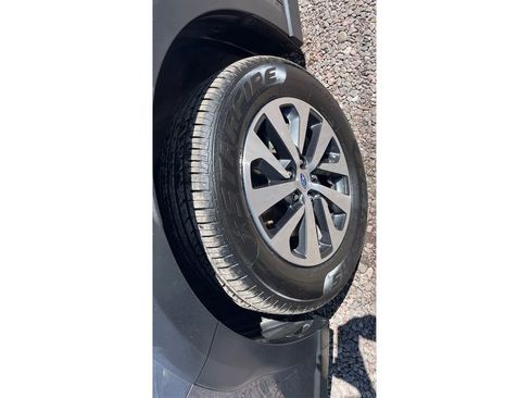 Used 2023 Subaru Outback Premium AWD/4WD image 23