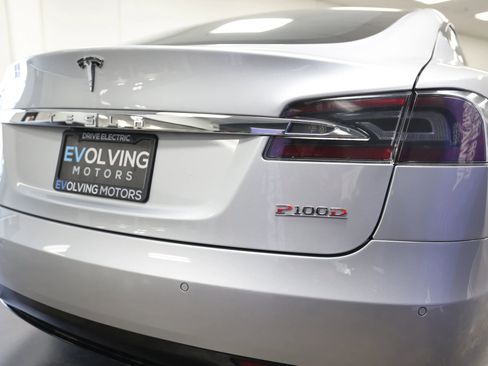 Used 2016 Tesla Model S P100D AWD/4WD image 16