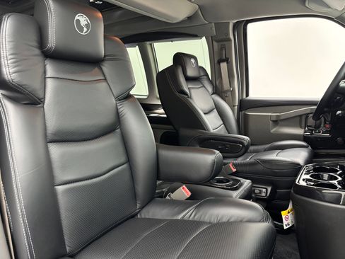 Used 2026 GMC Savana 2500 w/ Driver Convenience Package RWD image 25