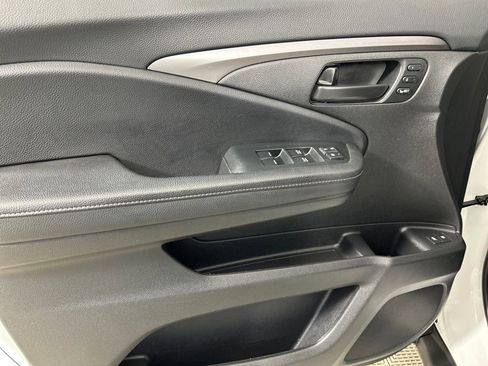 Used 2022 Honda Passport EX-L image 10