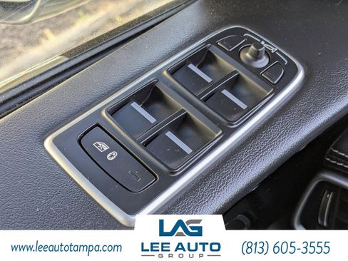 Used 2019 Jaguar F-PACE S image 26