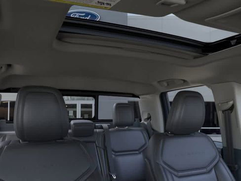 New 2026 Ford Maverick Lariat w/ Black Appearance Package AWD/4WD image 12