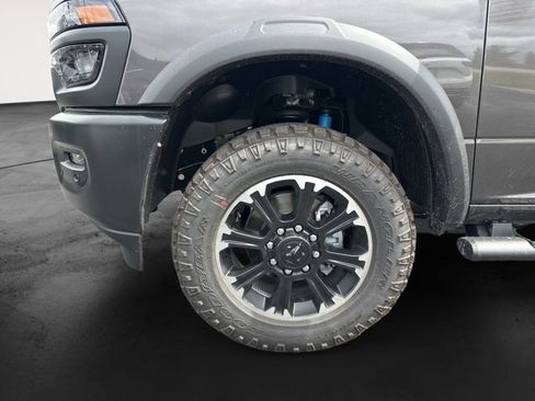 New 2026 RAM 2500 Tradesman AWD/4WD image 18