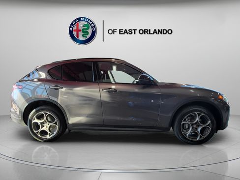 New 2025 Alfa Romeo Stelvio Sprint AWD/4WD image 9