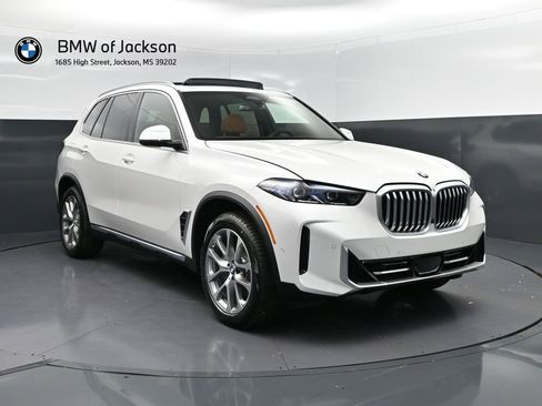 New 2026 BMW X5 xDrive40i w/ Climate Comfort Package AWD/4WD image 9