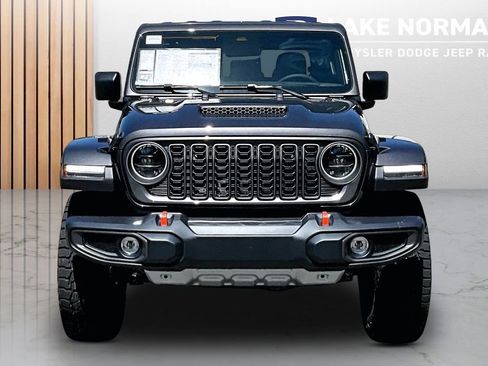 New 2026 Jeep Gladiator Mojave AWD/4WD image 3