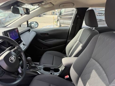 Used 2024 Toyota Corolla LE FWD image 19