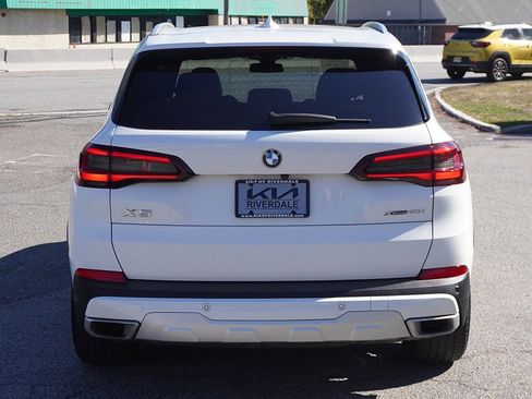 Used 2023 BMW X5 xDrive40i w/ Premium Package image 16