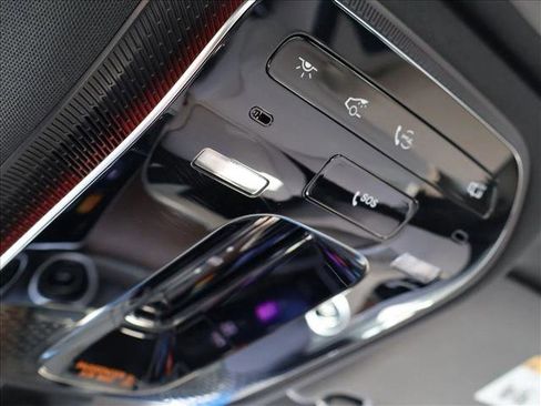 Used 2025 Mercedes-Benz C 300 4MATIC Sedan image 20