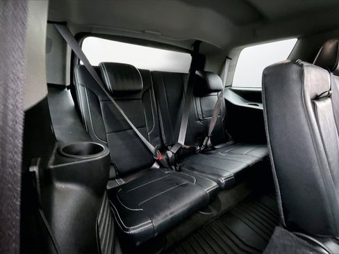 Used 2016 Chevrolet Tahoe LS w/ All-Season Package image 24