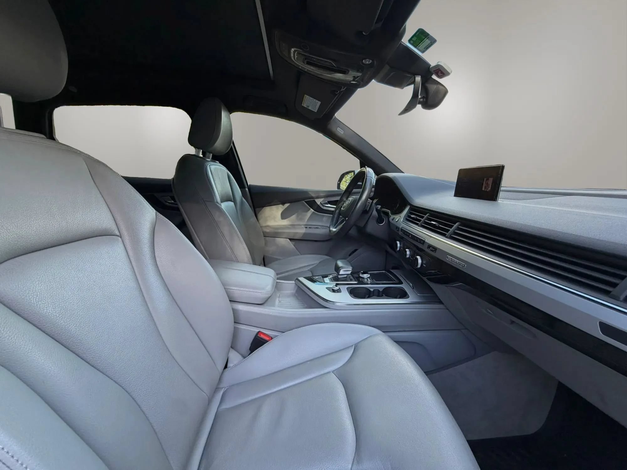 Used 2019 Audi Q7 2.0T Premium AWD/4WD image 17