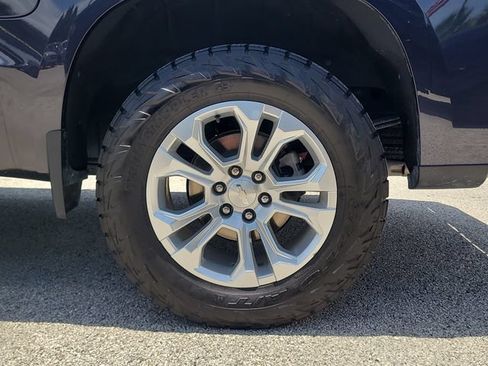 Used 2023 Chevrolet Silverado 1500 LTZ w/ LTZ Convenience Package II AWD/4WD image 8