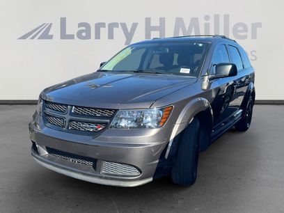 Used 2020 Dodge Journey SE w/ Blacktop Package