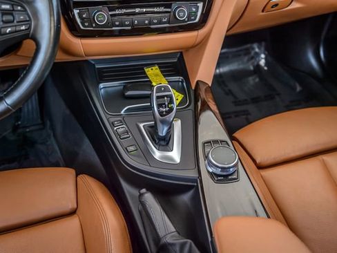 Used 2018 BMW 340i xDrive Sedan AWD/4WD image 40