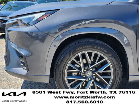 Used 2025 Lexus TX 350 FWD w/ Technology Package image 8