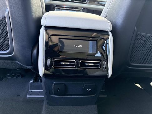 New 2026 Lincoln Aviator Premiere image 16