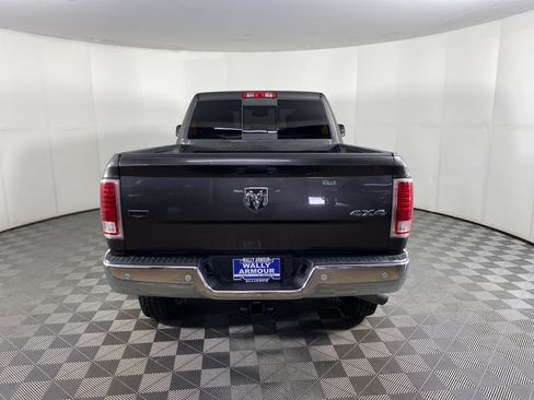 Used 2017 RAM 2500 Laramie w/ Convenience Group AWD/4WD image 9