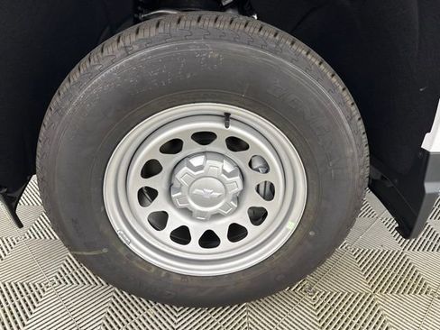 New 2025 Chevrolet Silverado 1500 W/T w/ WT Value Package image 23