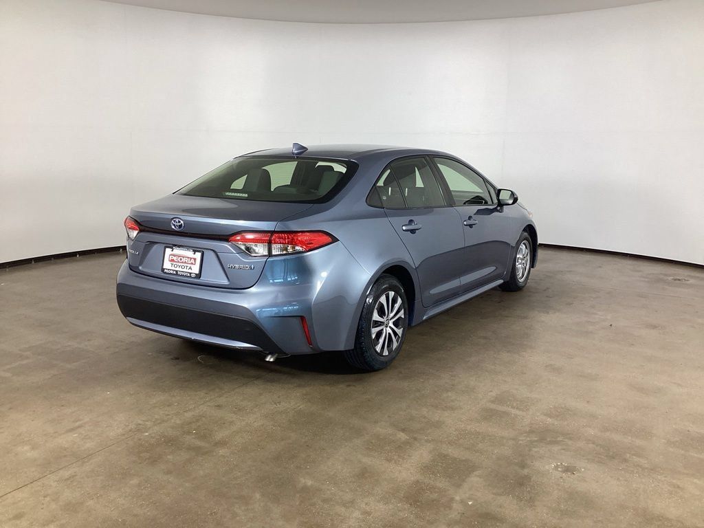 Used 2022 Toyota Corolla LE FWD image 5