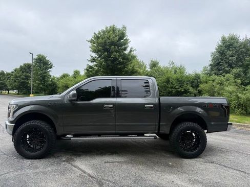 Used 2017 Ford F150 XLT w/ Equipment Group 302A Luxury AWD/4WD image 3