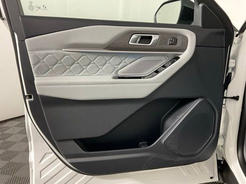 New 2026 Ford Explorer Platinum AWD/4WD image 12