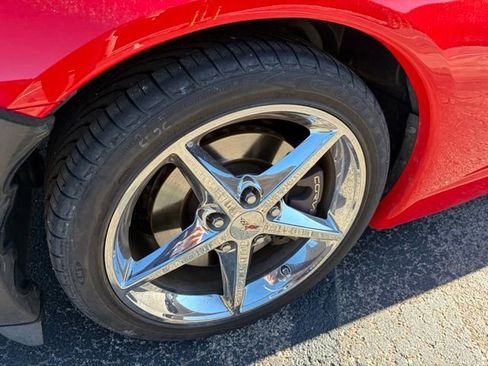 Used 2011 Chevrolet Corvette Convertible w/ 1LT RWD image 10