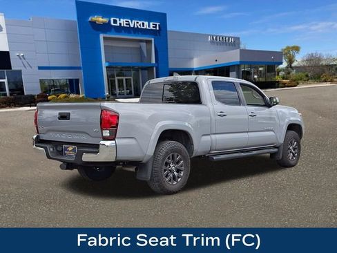 Used 2021 Toyota Tacoma SR5 AWD/4WD image 26