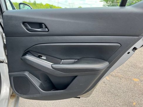 Used 2023 Nissan Altima 2.5 SV FWD image 31
