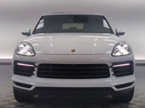 Certified 2022 Porsche Cayenne Platinum Edition AWD/4WD image 6