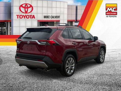 Certified 2025 Toyota RAV4 Limited FWD image 5