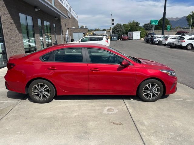 Used 2023 Kia Forte LXS FWD image 6