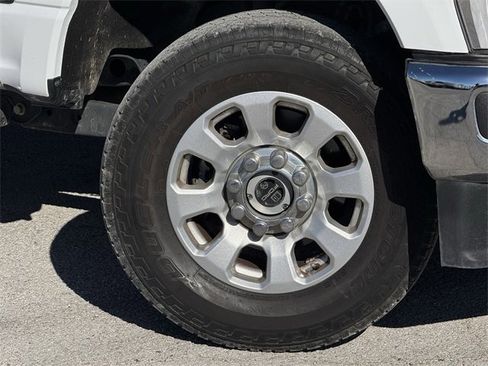 Certified 2024 Ford F250 XLT w/ FX4 Off-Road Package image 23