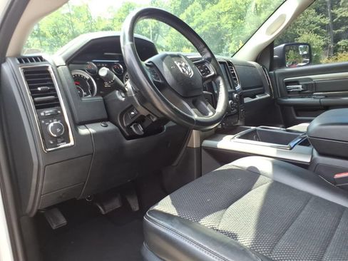 Used 2014 RAM 1500 Sport w/ Convenience Group AWD/4WD image 12