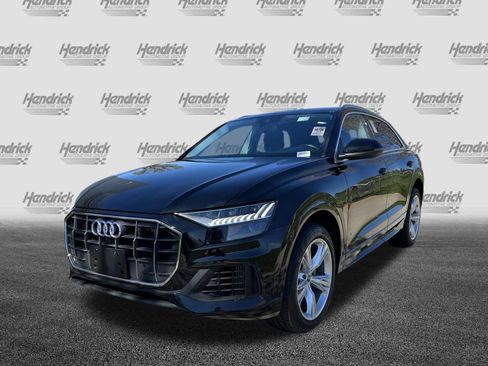 Used 2023 Audi Q8 Premium Plus w/ Premium Plus Package image 6