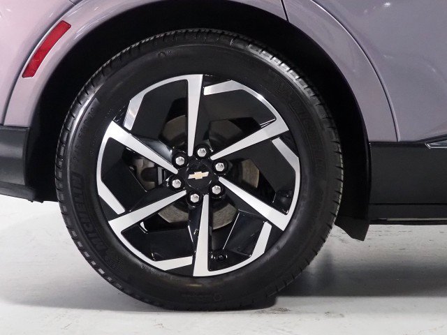 Used 2024 Chevrolet Equinox EV FWD LT w/ 2LT image 47