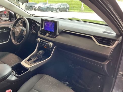 Certified 2023 Toyota RAV4 XLE AWD/4WD image 17