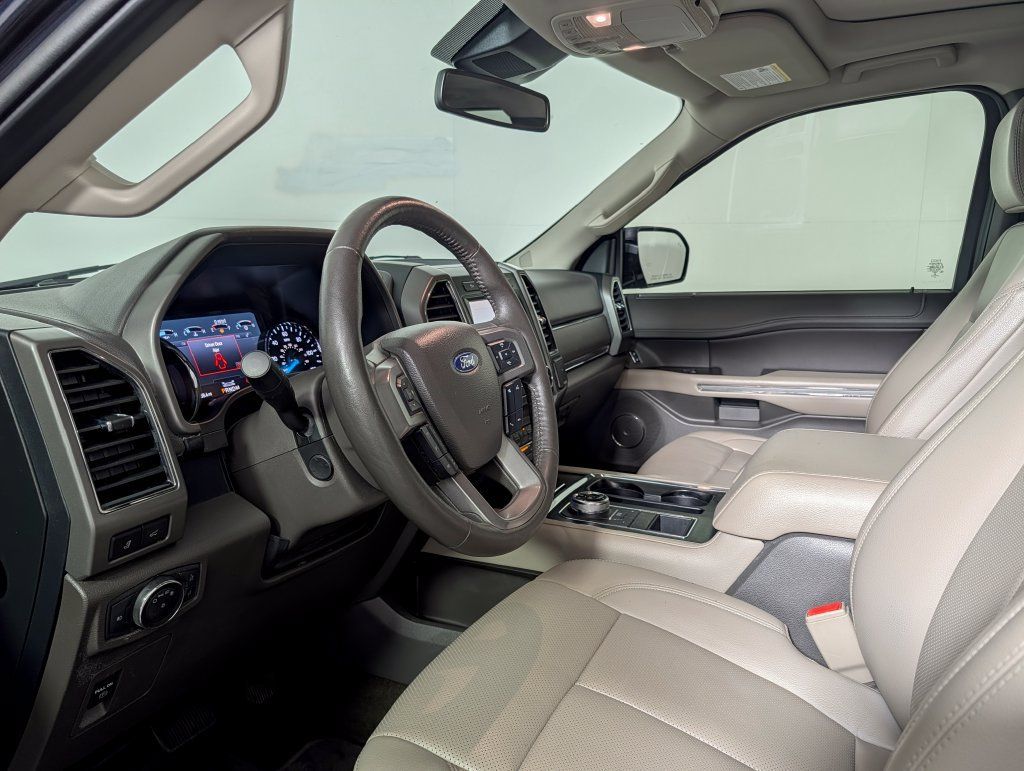 Used 2021 Ford Expedition XLT RWD image 24
