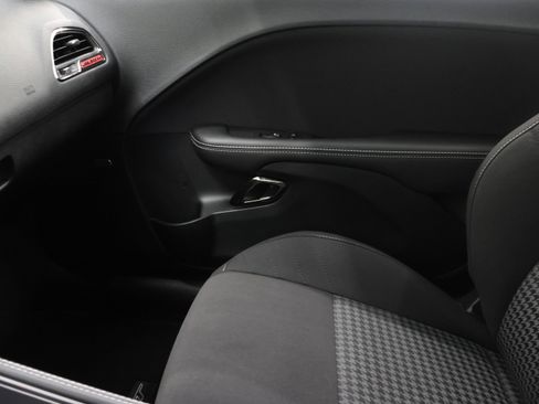 Used 2023 Dodge Challenger SRT Hellcat image 12