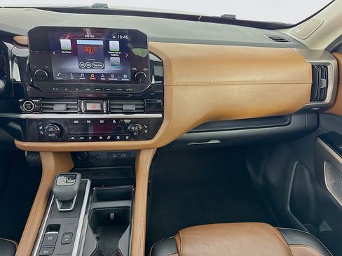 Used 2022 Nissan Pathfinder Platinum w/ Lighting Package (N93) image 26