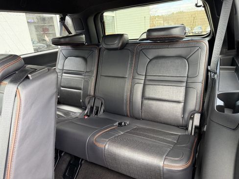 Used 2022 Lincoln Navigator L Black Label image 27